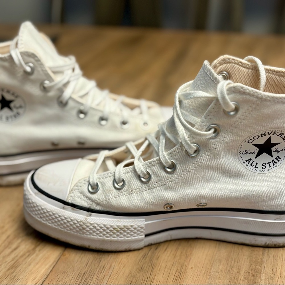 Converse Chuck Taylor All Star Platform High-Top Sneaker - 7.5